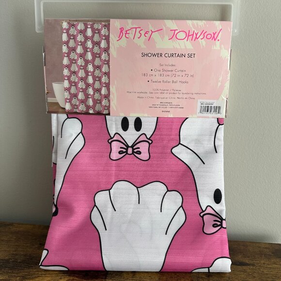 New Betsey Johnson Pink White Ghosts Bow Cute Fabric Shower Curtain Set Hooks - Picture 2 of 3